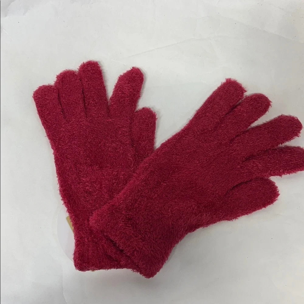 Woolrich  infused Aloe Vera moisturizing Red Gloves